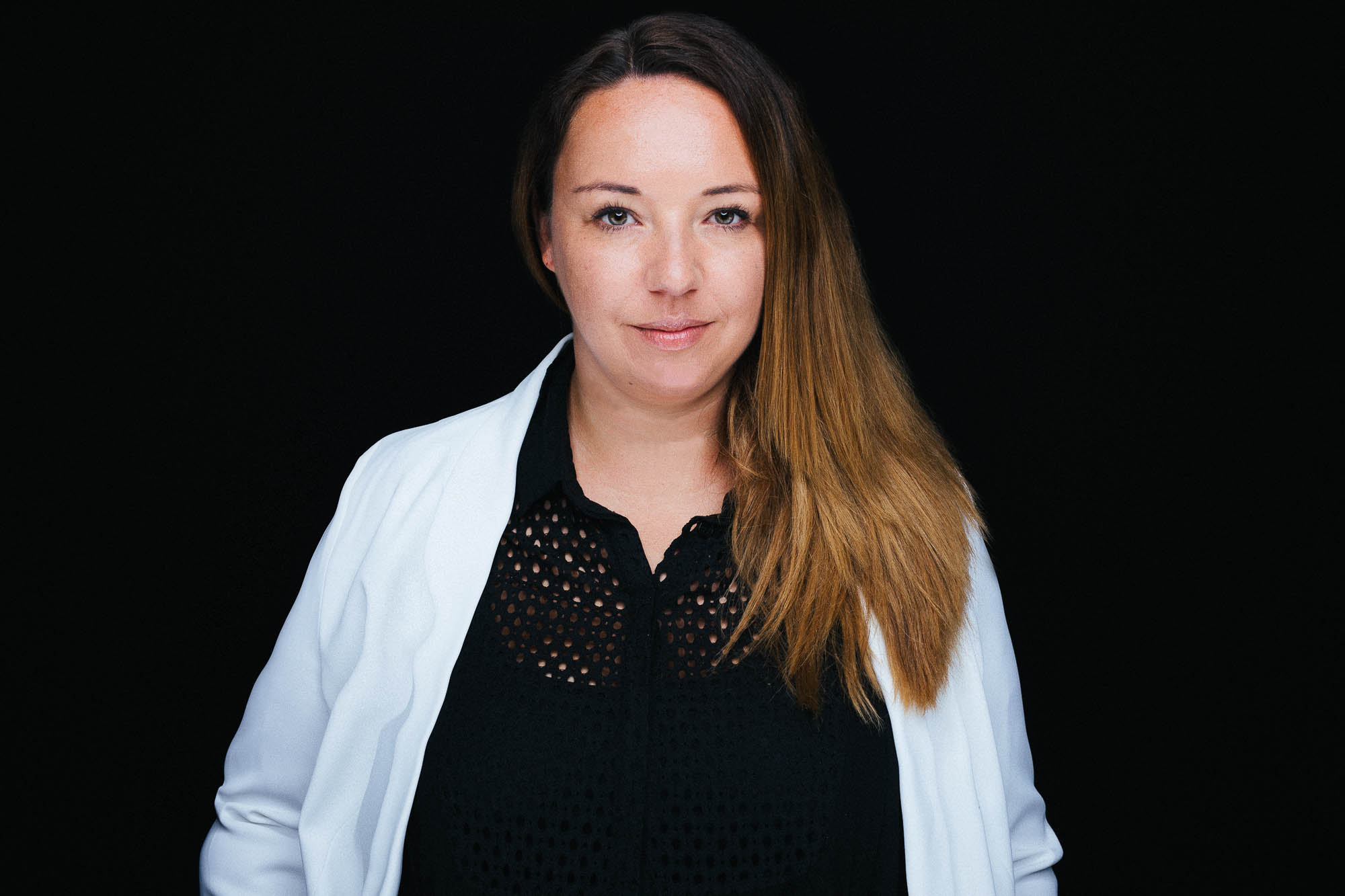 Export x3 Headshots Manuela04702 Bearbeitet 2 Headshots Manuela